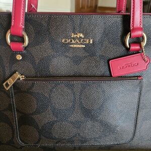 Coach Signature Canvas Tote Bag - Black and Pink